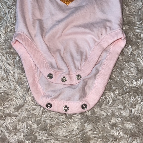 The Childrens Place Onesies - Picture 10 of 11